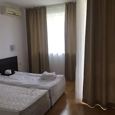 A Magic Dreams Townhouse Apartment